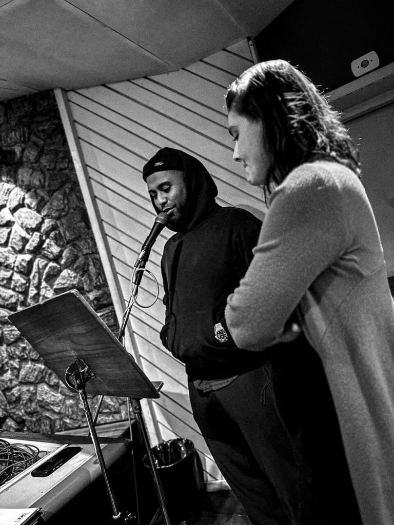 jogador Muralha e Darelly Sette